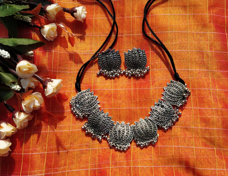 Silver Lotus Fashion Jewelry Necklace Choker Earring